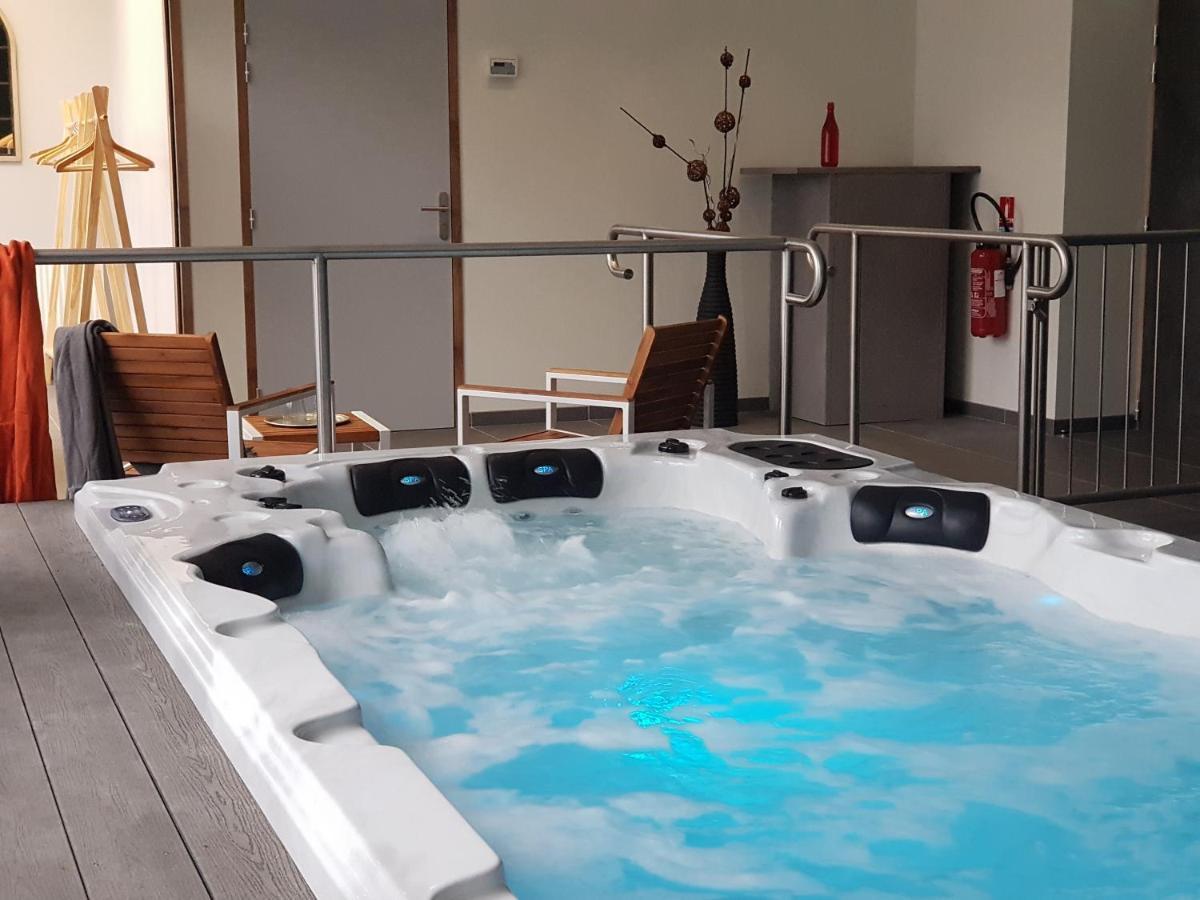 Le Castelet Otel Le Mont-Dore Dış mekan fotoğraf