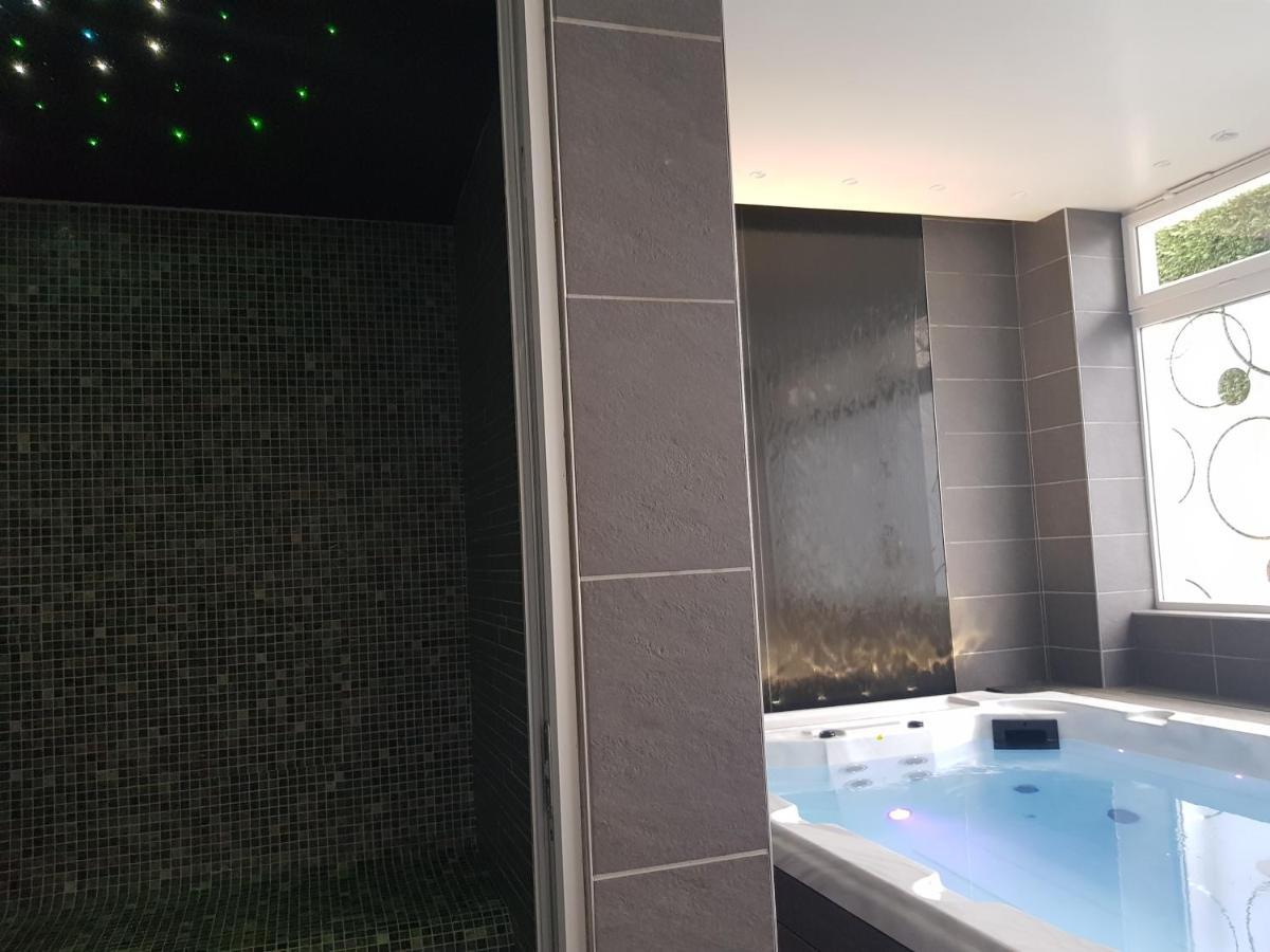 Le Castelet Otel Le Mont-Dore Dış mekan fotoğraf